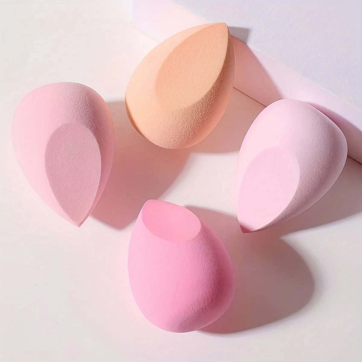 Bags of Beauty Eggs Makeup - ensemble d&