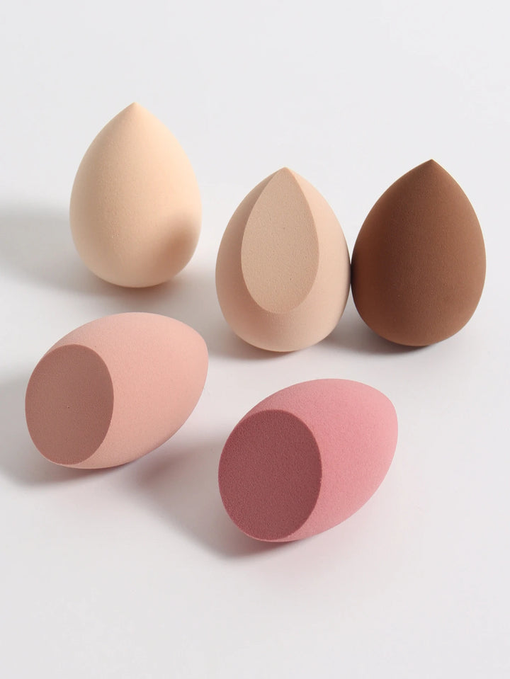 Bags of Beauty Eggs Makeup - ensemble de cinq éponges de maquillage en différentes teintes pour l'application de cosmétiques.